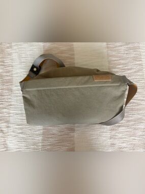 Bellroy Venture Sling, 6L Safari